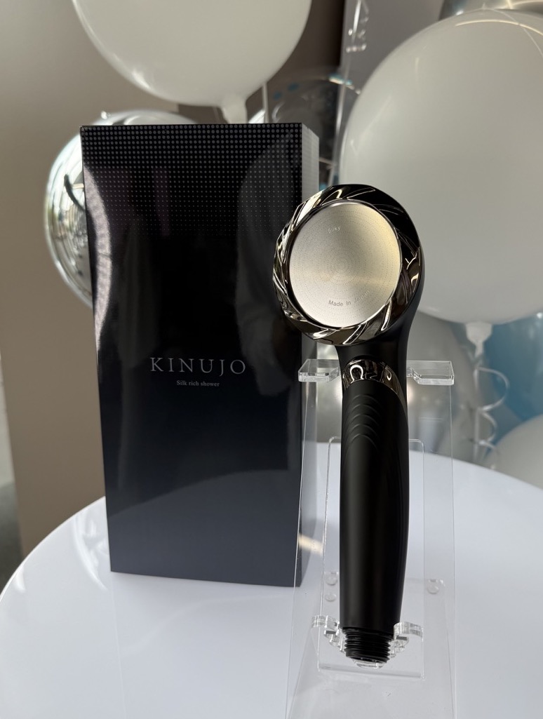 KINUJOがシャワーヘッドを発売！ ナノ技術の極小ホールが生む、至極のシャワー体験