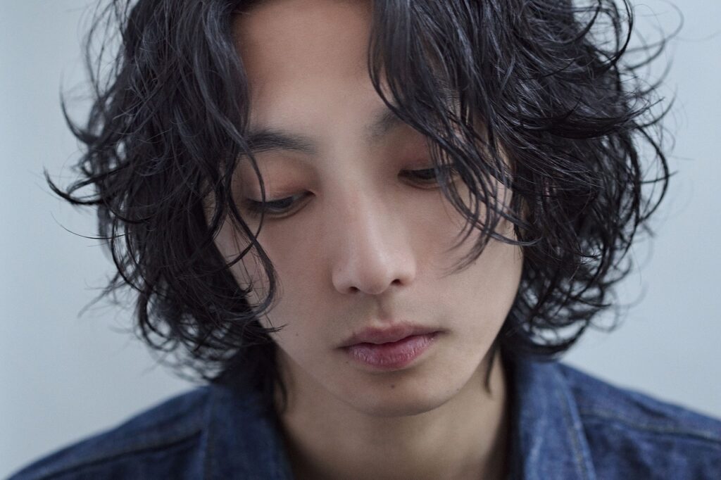 パーマの名手・貴龍さんが指南。これから挑戦したいパーマ【vol.1 layer×weaving perm】