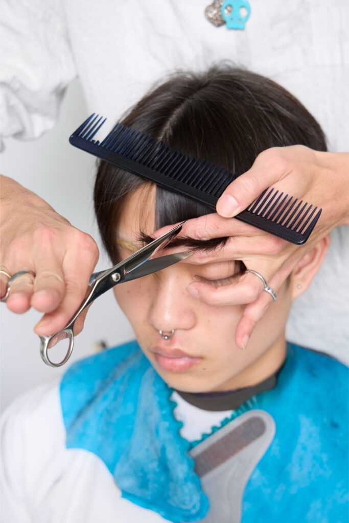 251117 0019 1 683x1024