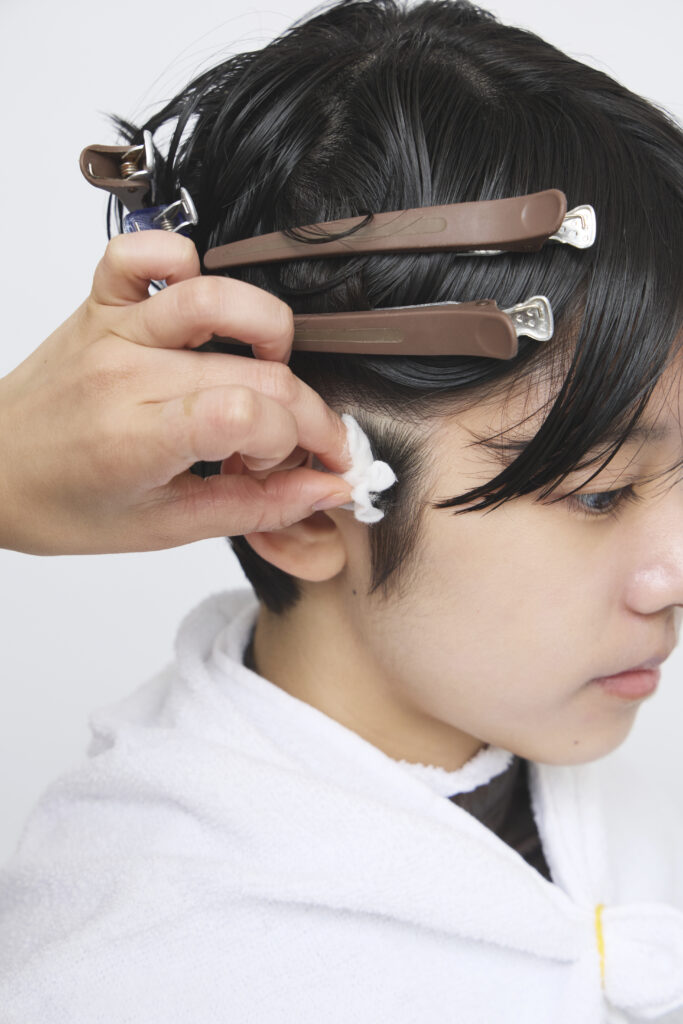 251202 0008 683x1024