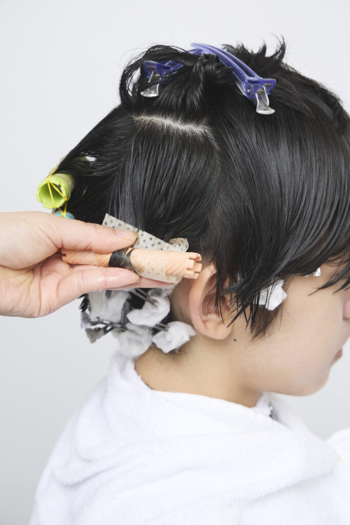 251202 0017 1 683x1024