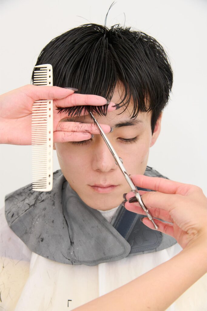 251209mp 0040 683x1024