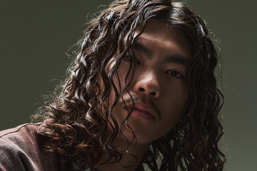 HARD PERM ARCHIVE 07「自然体のかっこよさ。外国人の地毛を再現したスパイラルパーマ。」