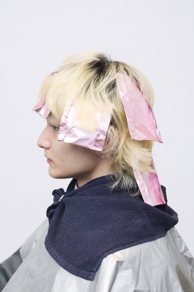 251216 0016 682x1024