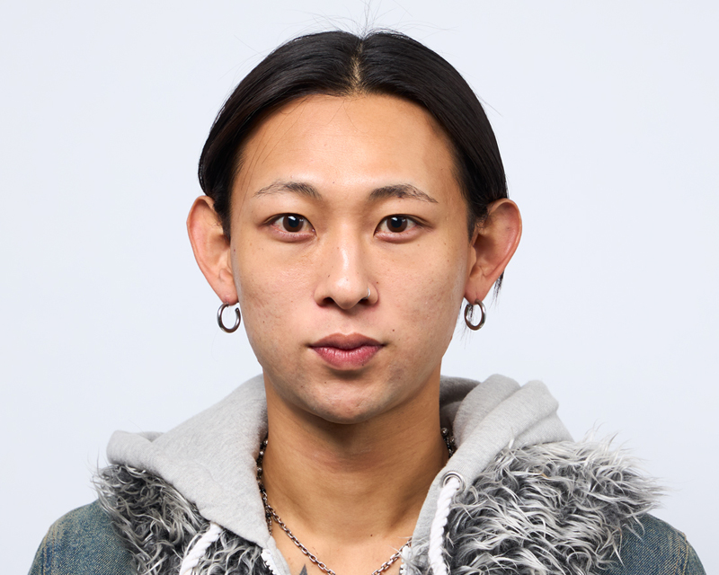 谷俊平 メイク前