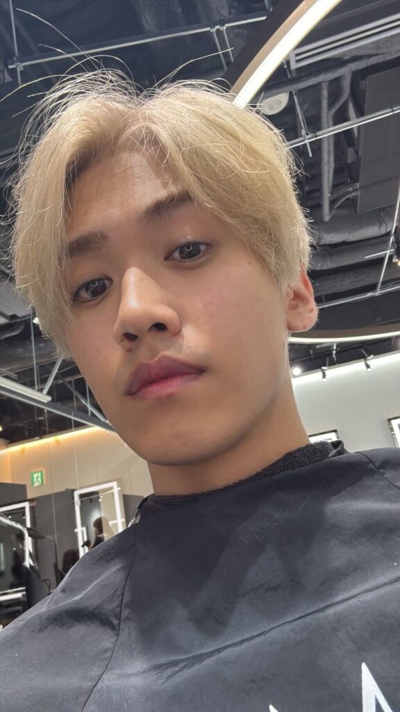 2F071F2E 4B24 4A74 80C9 E95BBB6AA82C 576x1024