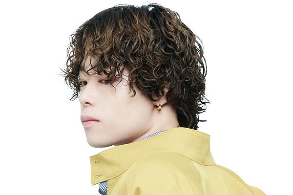 春のフレッシュ2WAYヘア no.08「ON style：春色デート服に合わせるならタイトなリッジパーマ」