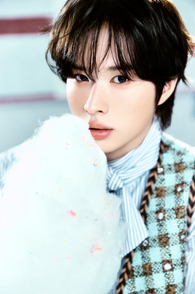 07 TWS 5th Mini FINAL MOVE ver KYUNGMIN 680x1024