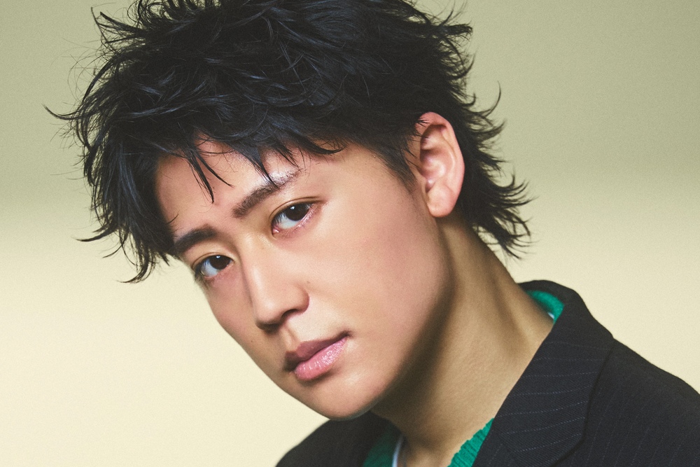 2000sSWAG 07「平成のアイコンを現代風に。小顔を叶えるモヒカンウルフ。」