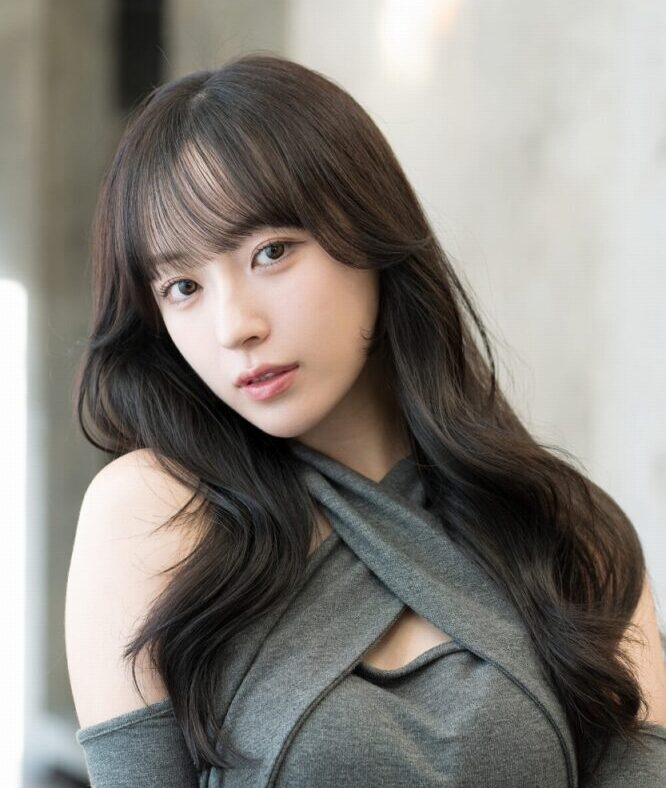 s 4 1 2 682x1024 1 e1785405336572