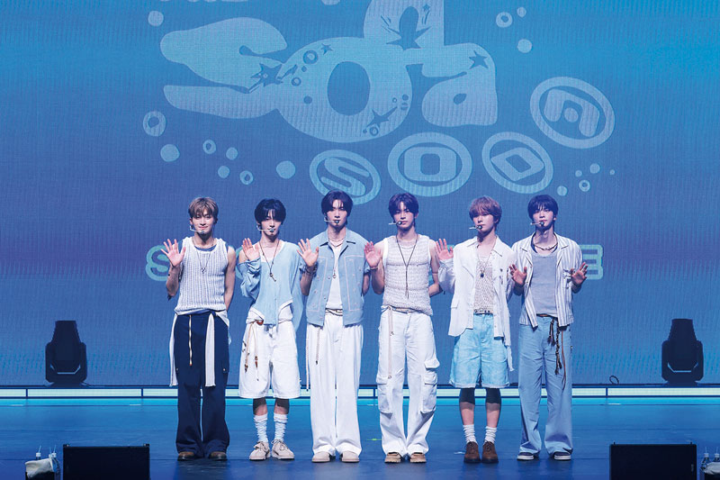 Group 挨拶