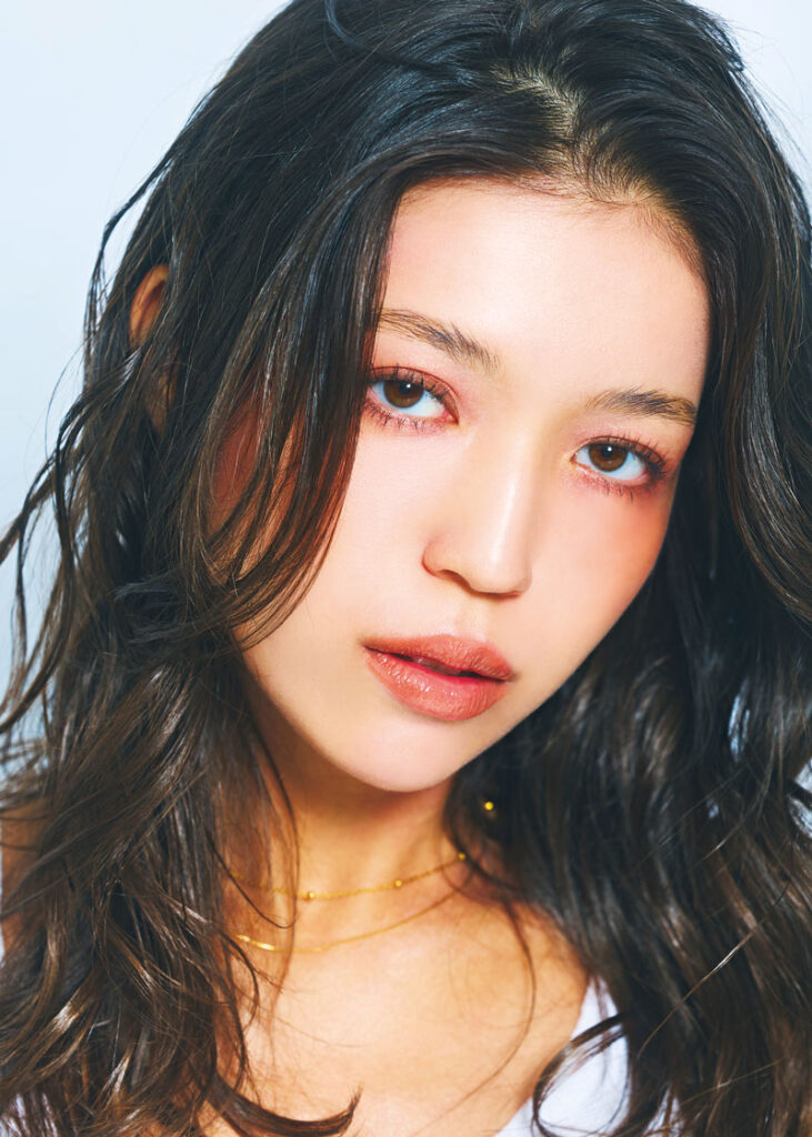 メイクと髪でムードは変わる〜Clean Girl 02〜海外ガールのような抜け感メイク