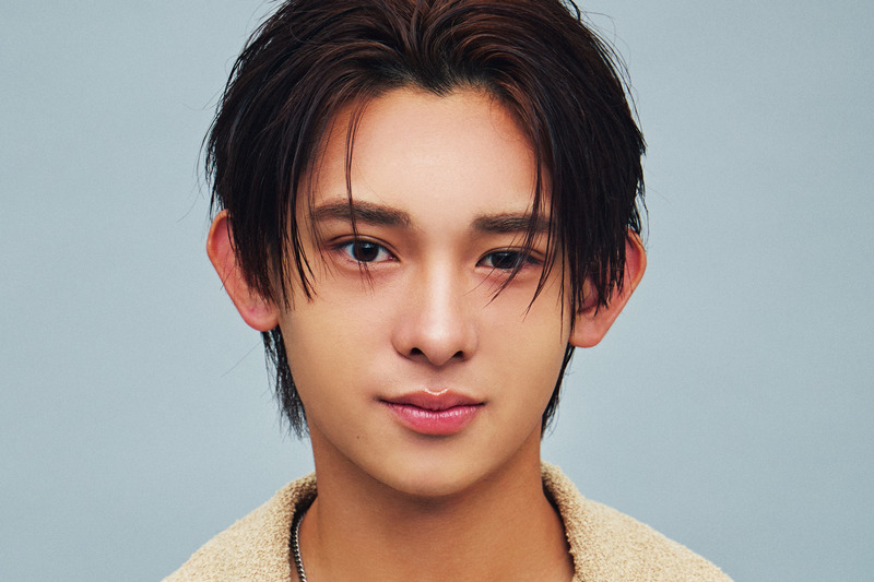 260727 0041s top