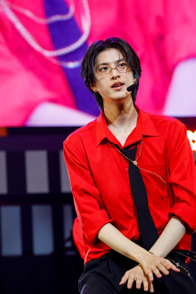 G1 7815 682x1024