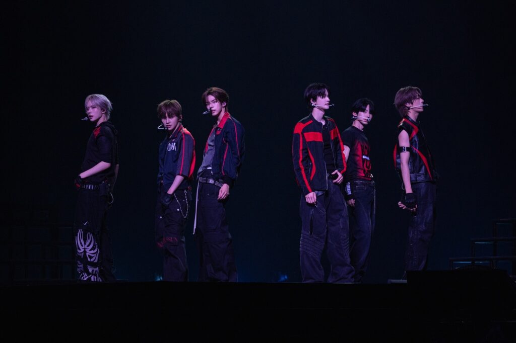TWS YP 06（L→R KYUNGMIN、JIHOON、DOHOON、SHINYU、HANJIN、YOUNGJAE） 1 1024x682