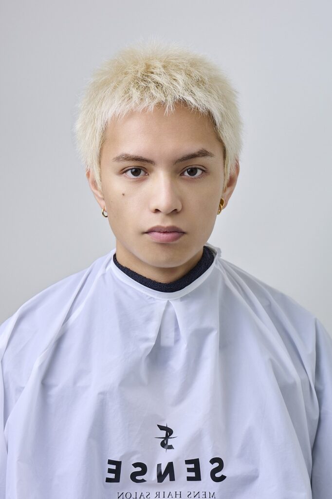 taniguchi138733 682x1024