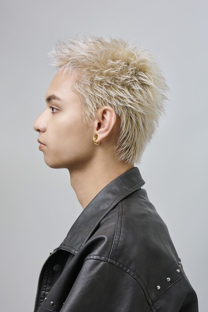 taniguchi138834 682x1024