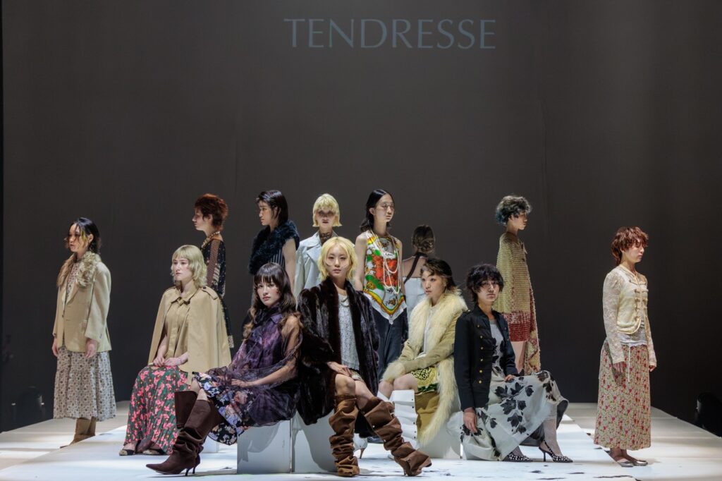 TAYAが提示する2027年の最新デザイン「GAMO Creative Hair Show」で魅せた「TENDRESSE」の世界