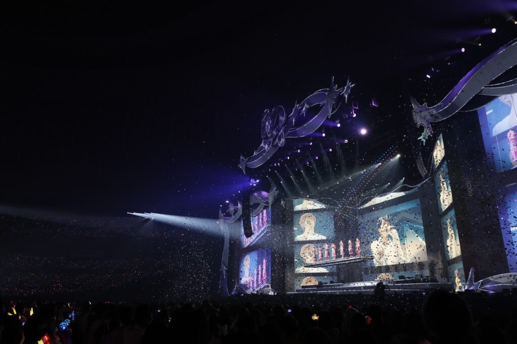 なにわ男子 1st DOME LIVE ‘VoyAGE’ 2026.11.12 Release!!